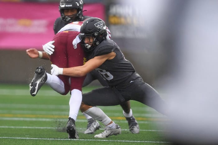 Tualatin.Central-Catholic.6A-football-final.Leon-Neuschwander.52